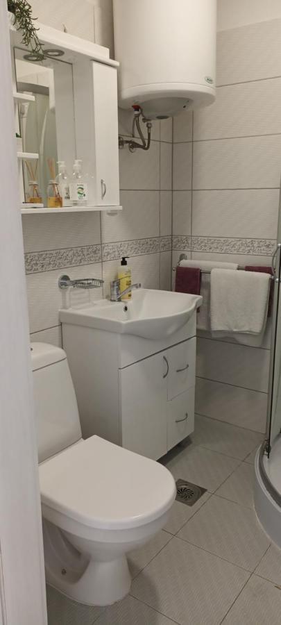 Flora Novi Sad Leilighet Eksteriør bilde